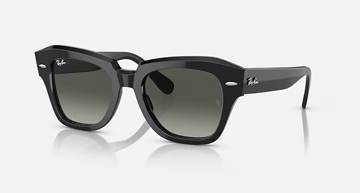 Ray-Ban